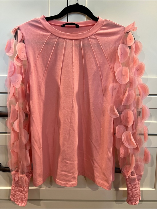 chic Tops - chic Pink Floral Appliqué Long Sleeve Sweatshirt Sz S/M